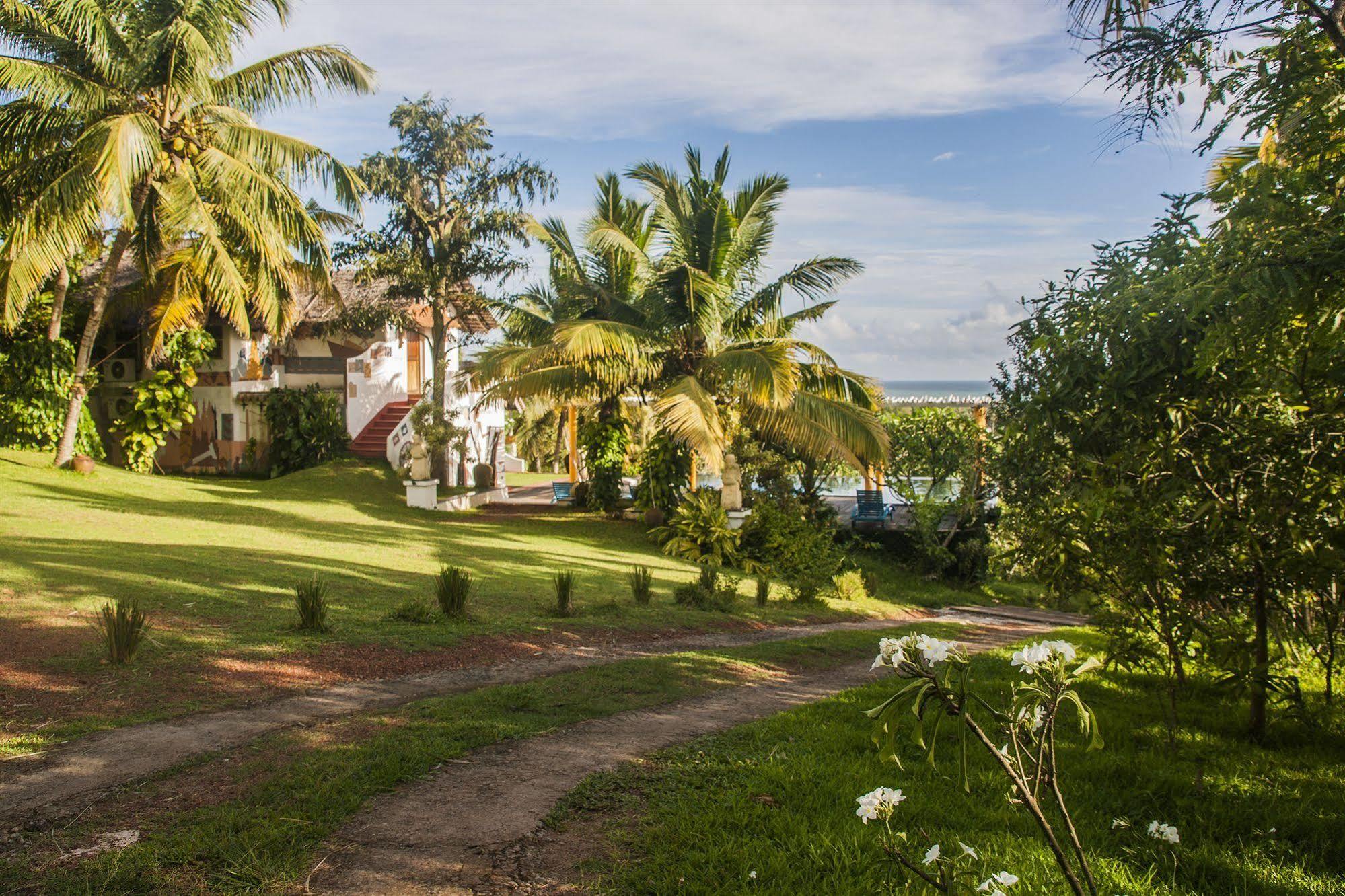 Over The Hill Poovar Exterior foto